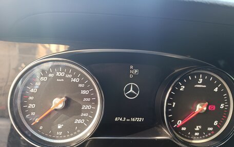 Mercedes-Benz E-Класс, 2019 год, 2 600 000 рублей, 10 фотография