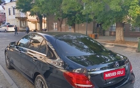 Mercedes-Benz E-Класс, 2019 год, 2 600 000 рублей, 5 фотография