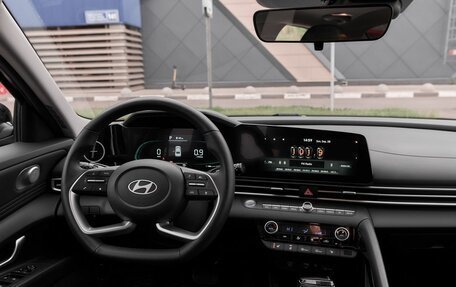 Hyundai Elantra, 2023 год, 2 298 000 рублей, 6 фотография