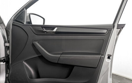 Skoda Rapid II, 2021 год, 1 750 000 рублей, 24 фотография