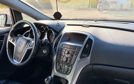 Opel Astra J, 2013 год, 799 000 рублей, 5 фотография