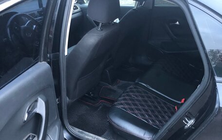 Volkswagen Polo VI (EU Market), 2018 год, 900 000 рублей, 11 фотография