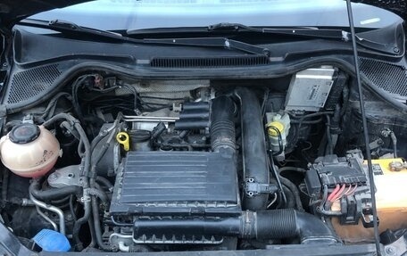 Volkswagen Polo VI (EU Market), 2018 год, 900 000 рублей, 13 фотография