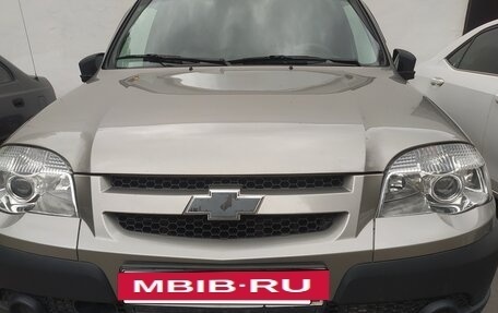 Chevrolet Niva I рестайлинг, 2016 год, 700 000 рублей, 11 фотография