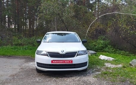 Skoda Rapid I, 2017 год, 1 188 500 рублей, 4 фотография