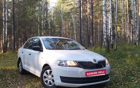 Skoda Rapid I, 2017 год, 1 188 500 рублей, 8 фотография