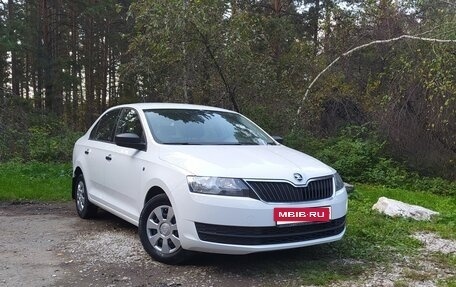 Skoda Rapid I, 2017 год, 1 188 500 рублей, 7 фотография