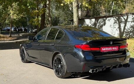 BMW 5 серия, 2017 год, 3 100 000 рублей, 7 фотография