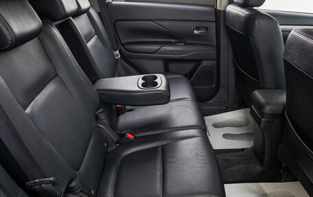 Mitsubishi Outlander III рестайлинг 3, 2012 год, 1 749 000 рублей, 31 фотография