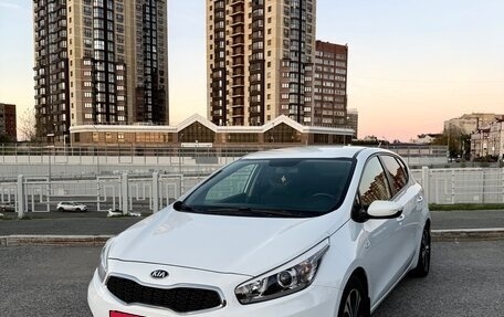 KIA cee'd III, 2015 год, 1 080 000 рублей, 1 фотография