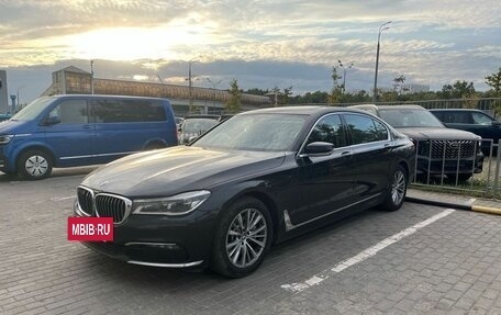 BMW 7 серия, 2017 год, 2 990 000 рублей, 3 фотография