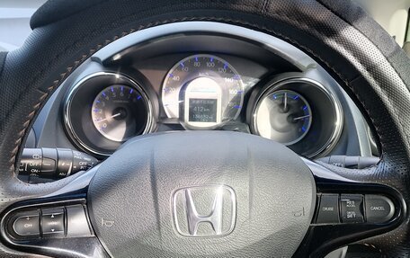 Honda Fit Shuttle I рестайлинг, 2012 год, 1 000 000 рублей, 2 фотография