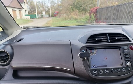Honda Fit Shuttle I рестайлинг, 2012 год, 1 000 000 рублей, 7 фотография
