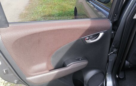 Honda Fit Shuttle I рестайлинг, 2012 год, 1 000 000 рублей, 8 фотография