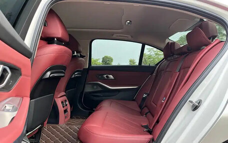 BMW 3 серия, 2022 год, 2 323 027 рублей, 14 фотография