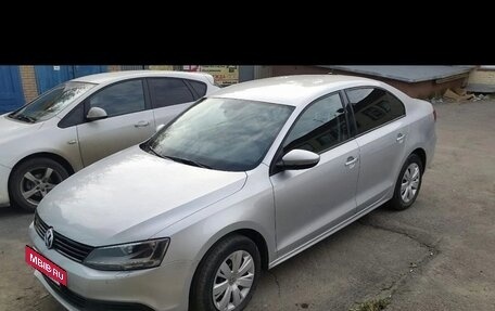 Volkswagen Jetta VI, 2014 год, 930 000 рублей, 4 фотография