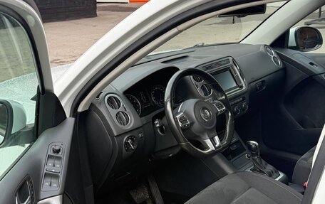 Volkswagen Tiguan I, 2016 год, 1 590 000 рублей, 5 фотография