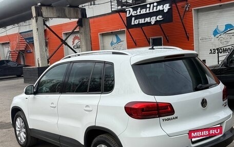 Volkswagen Tiguan I, 2016 год, 1 590 000 рублей, 3 фотография