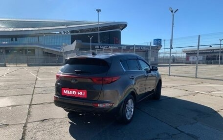 KIA Sportage IV рестайлинг, 2018 год, 2 109 400 рублей, 7 фотография