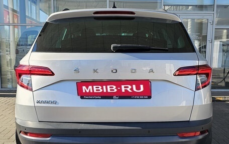Skoda Karoq I, 2020 год, 2 400 000 рублей, 4 фотография