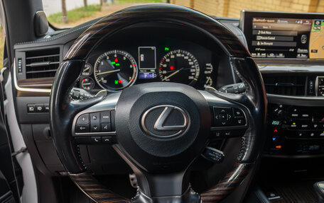 Lexus LX III, 2017 год, 10 500 000 рублей, 27 фотография