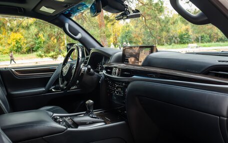 Lexus LX III, 2017 год, 10 500 000 рублей, 34 фотография