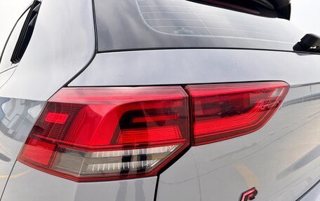 Volkswagen Golf VIII, 2022 год, 1 870 000 рублей, 20 фотография