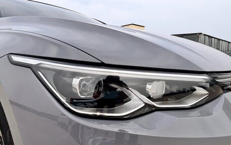 Volkswagen Golf VIII, 2022 год, 1 870 000 рублей, 34 фотография