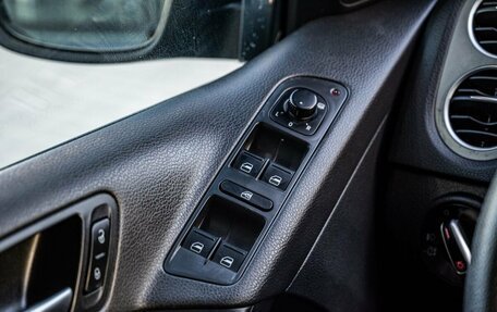 Volkswagen Tiguan I, 2011 год, 1 250 000 рублей, 20 фотография
