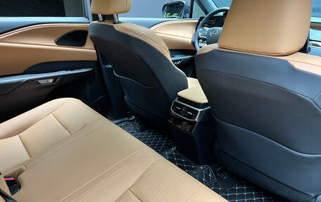 Lexus RX IV рестайлинг, 2025 год, 7 850 000 рублей, 18 фотография