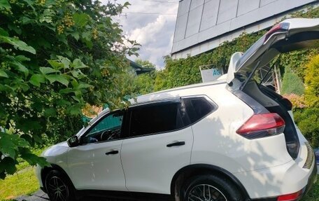 Nissan Rogue II, 2017 год, 1 600 000 рублей, 2 фотография
