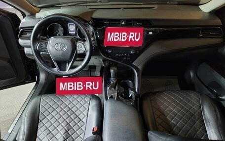 Toyota Camry, 2018 год, 2 289 000 рублей, 9 фотография