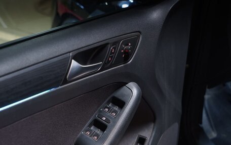 Volkswagen Jetta VI, 2013 год, 1 299 999 рублей, 14 фотография