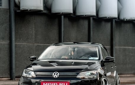 Volkswagen Jetta VI, 2013 год, 1 299 999 рублей, 5 фотография