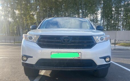 Toyota Highlander III, 2010 год, 1 650 000 рублей, 1 фотография