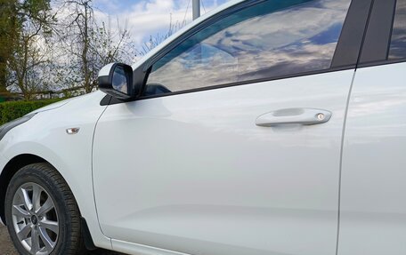 KIA Rio III рестайлинг, 2017 год, 1 200 000 рублей, 4 фотография