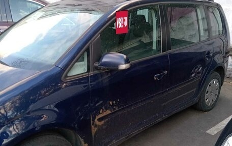 Volkswagen Touran III, 2006 год, 337 000 рублей, 4 фотография