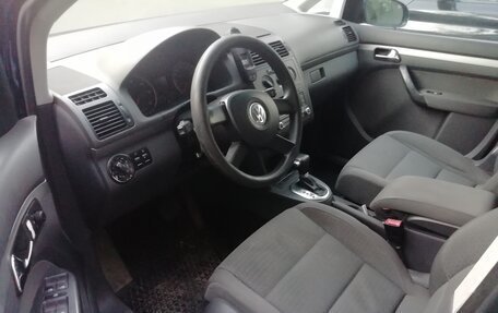 Volkswagen Touran III, 2006 год, 337 000 рублей, 17 фотография