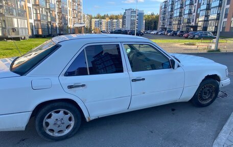 Mercedes-Benz W124, 1985 год, 110 000 рублей, 3 фотография