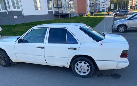 Mercedes-Benz W124, 1985 год, 110 000 рублей, 4 фотография