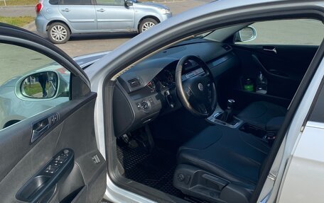 Volkswagen Passat B6, 2007 год, 450 000 рублей, 9 фотография