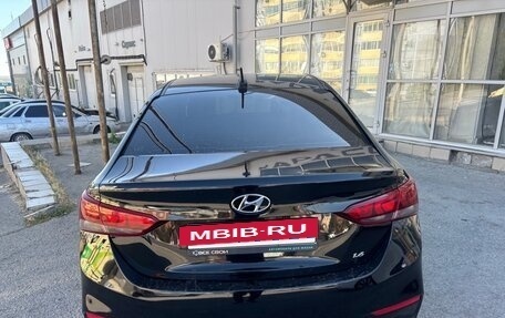 Hyundai Solaris II рестайлинг, 2018 год, 1 450 000 рублей, 4 фотография