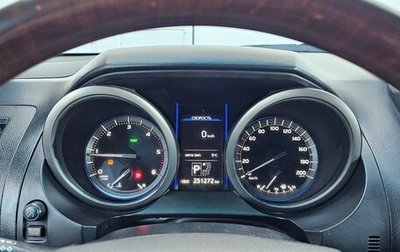 Toyota Land Cruiser Prado 150 рестайлинг 2, 2013 год, 2 900 000 рублей, 1 фотография