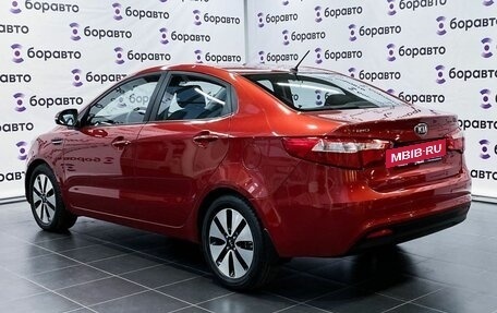 KIA Rio III рестайлинг, 2013 год, 880 000 рублей, 4 фотография
