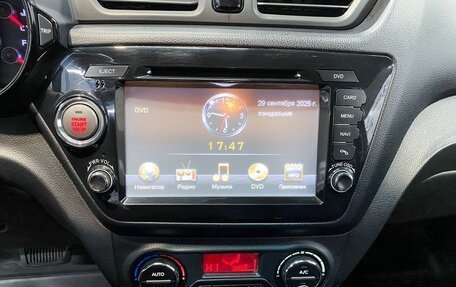 KIA Rio III рестайлинг, 2013 год, 880 000 рублей, 18 фотография