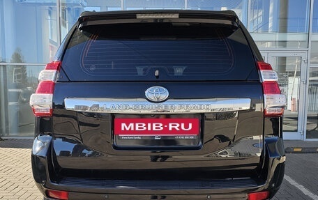 Toyota Land Cruiser Prado 150 рестайлинг 2, 2013 год, 2 900 000 рублей, 5 фотография