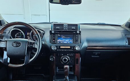 Toyota Land Cruiser Prado 150 рестайлинг 2, 2013 год, 2 900 000 рублей, 8 фотография