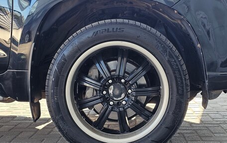 Toyota Land Cruiser Prado 150 рестайлинг 2, 2013 год, 2 900 000 рублей, 11 фотография