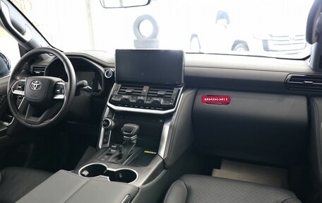 Toyota Land Cruiser, 2025 год, 17 599 000 рублей, 17 фотография