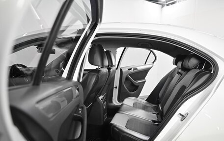 Volkswagen Jetta VI, 2013 год, 939 000 рублей, 6 фотография